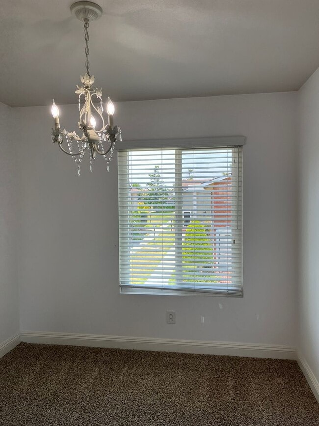 Building Photo - Welcome to the Rossmoor Town Houses, Rossm...