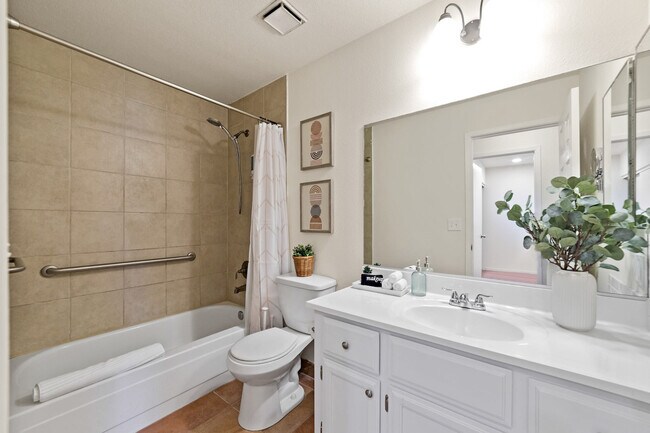 Building Photo - 5242 Sierra Highlands Ct