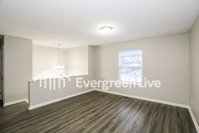 Building Photo - 34 Timberline Ct