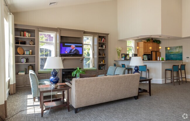 Clubroom - Elms Montjoy