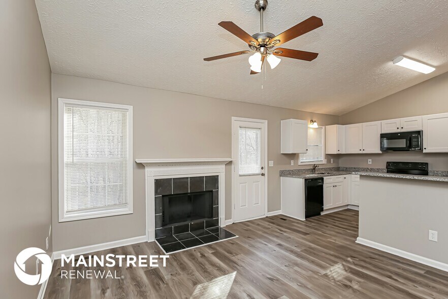 Building Photo - 3957 Edgebrook Dr