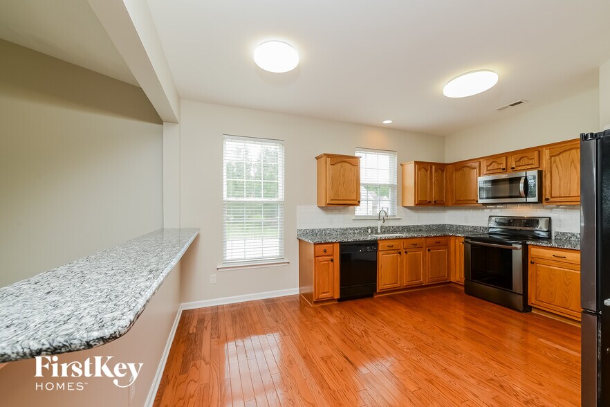 Building Photo - 6063 Willomere Cir