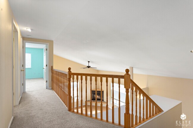 Building Photo - 2454 Tulik Dr