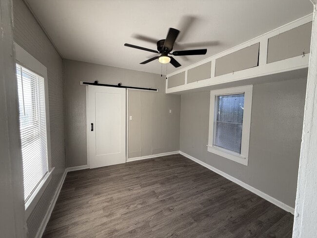 Building Photo - 1817 San Luis St