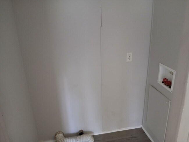 Building Photo - Trailer Park Lot Available