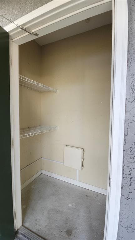 Building Photo - 5813 Legacy Crescent Pl