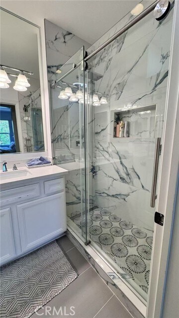 Building Photo - 120 Jadestone