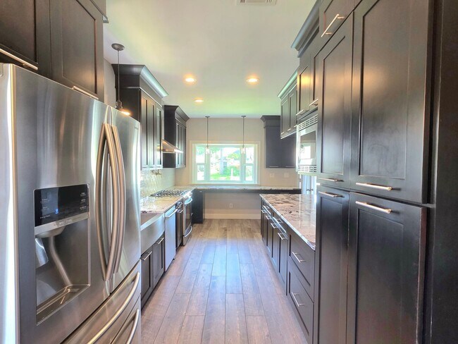 Building Photo - Waterfront home in Gulf Breeze- Coming Soon