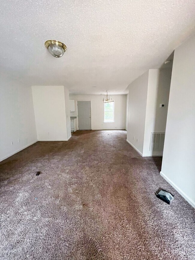 Building Photo - Adorable 3 Bedroom House in Clemson!