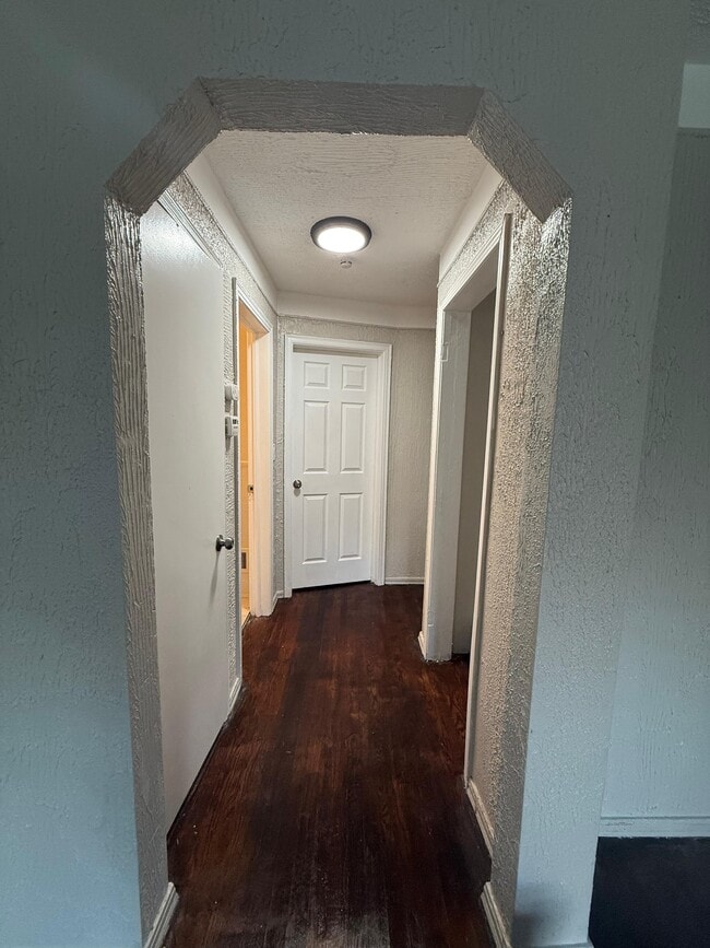 Building Photo - 14891 Hartwell St