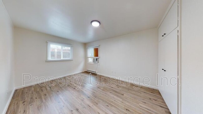 Building Photo - 1167 Orange Ave