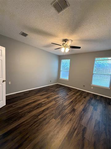 Building Photo - 4000 Juniper Ct