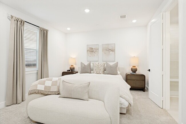 Building Photo - Brand New 4BD/4BA Townhome in Plano – Available Now!