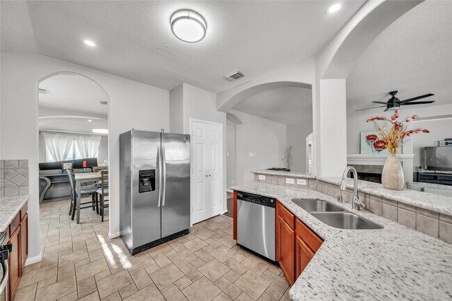 Building Photo - 26702 Hawkstone Ct