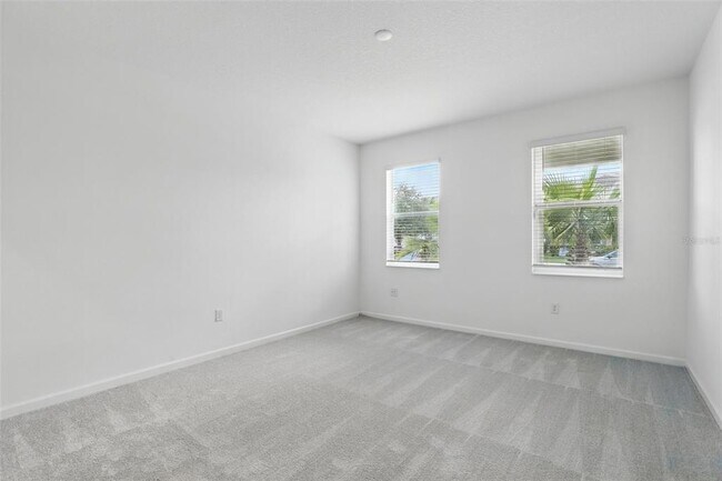 Building Photo - 251 Ballo Dr