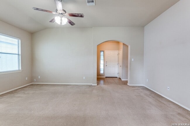 Building Photo - 126 Split Rail Dr