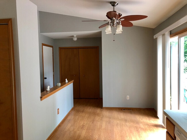 Building Photo - 21600 Whittington St