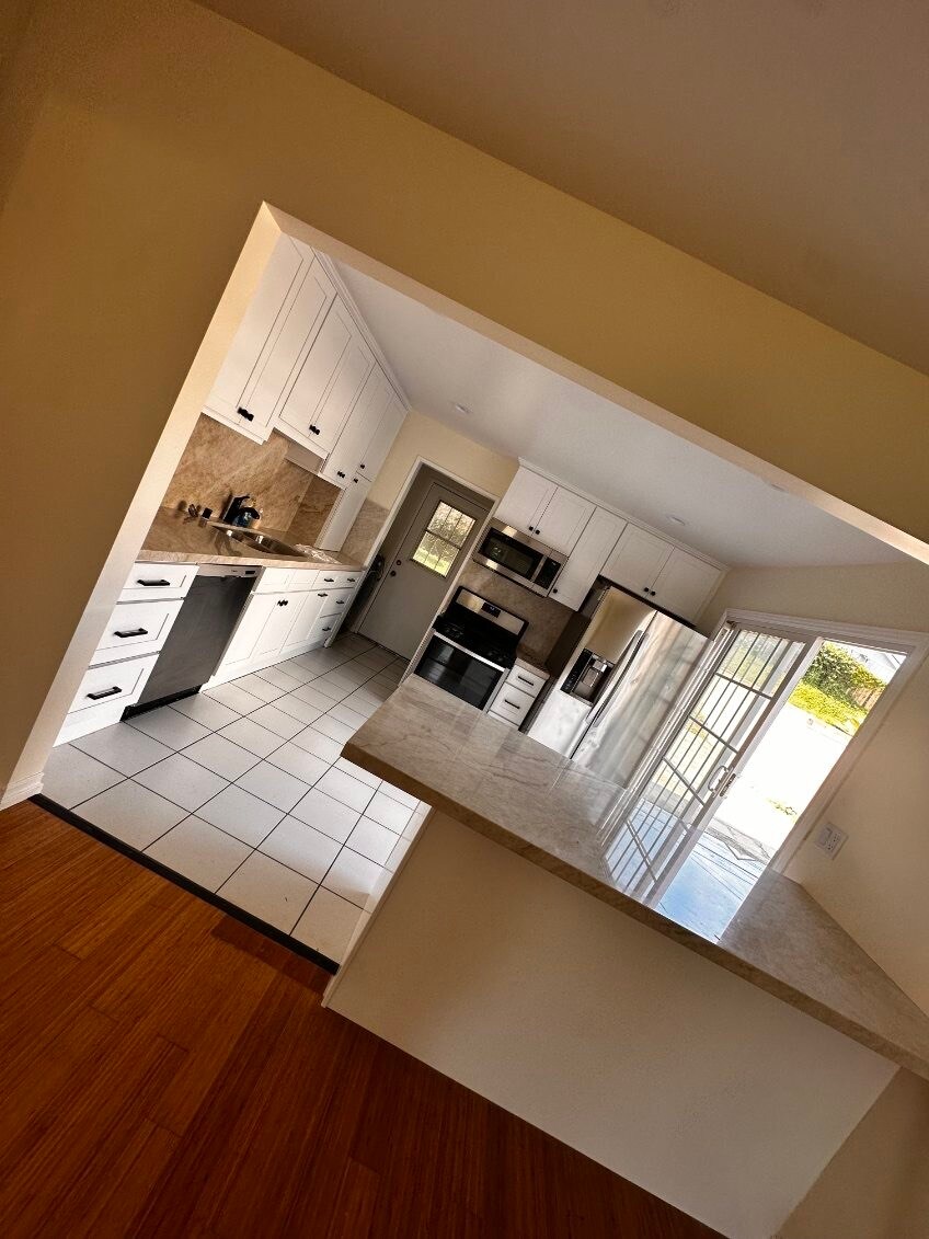 Building Photo - 13103 Duffield Ave