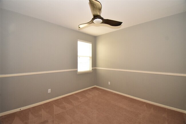 Building Photo - 7134 Breton Bay Pass