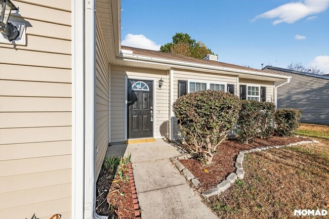 Building Photo - 5205 Carriage Pine Dr