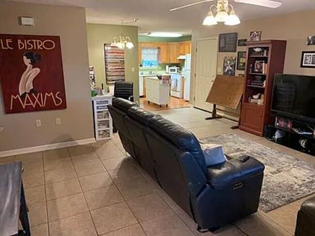 Building Photo - Charming 2 Bed / 2 Bath Home in the Heart of Downtown Searcy