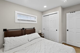 Building Photo - 8140 9th Ave SW