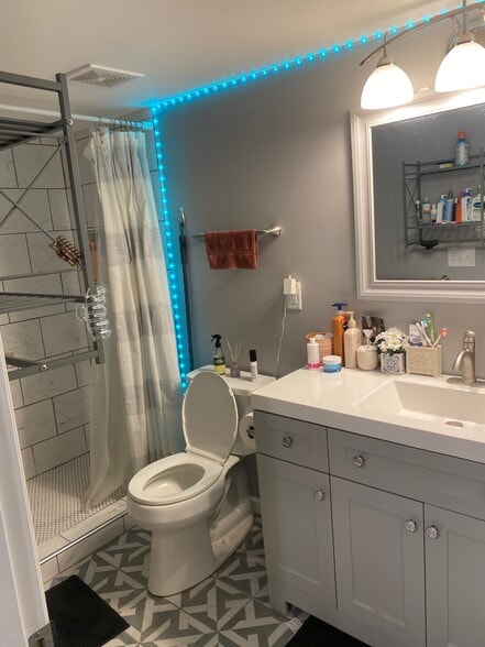 Bathroom - 1801 Marshall Ave