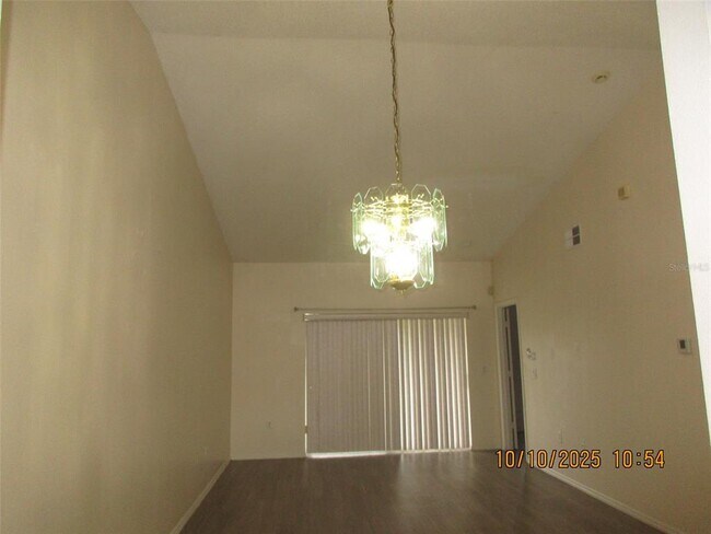 Building Photo - 13324 Fairway Glen Dr