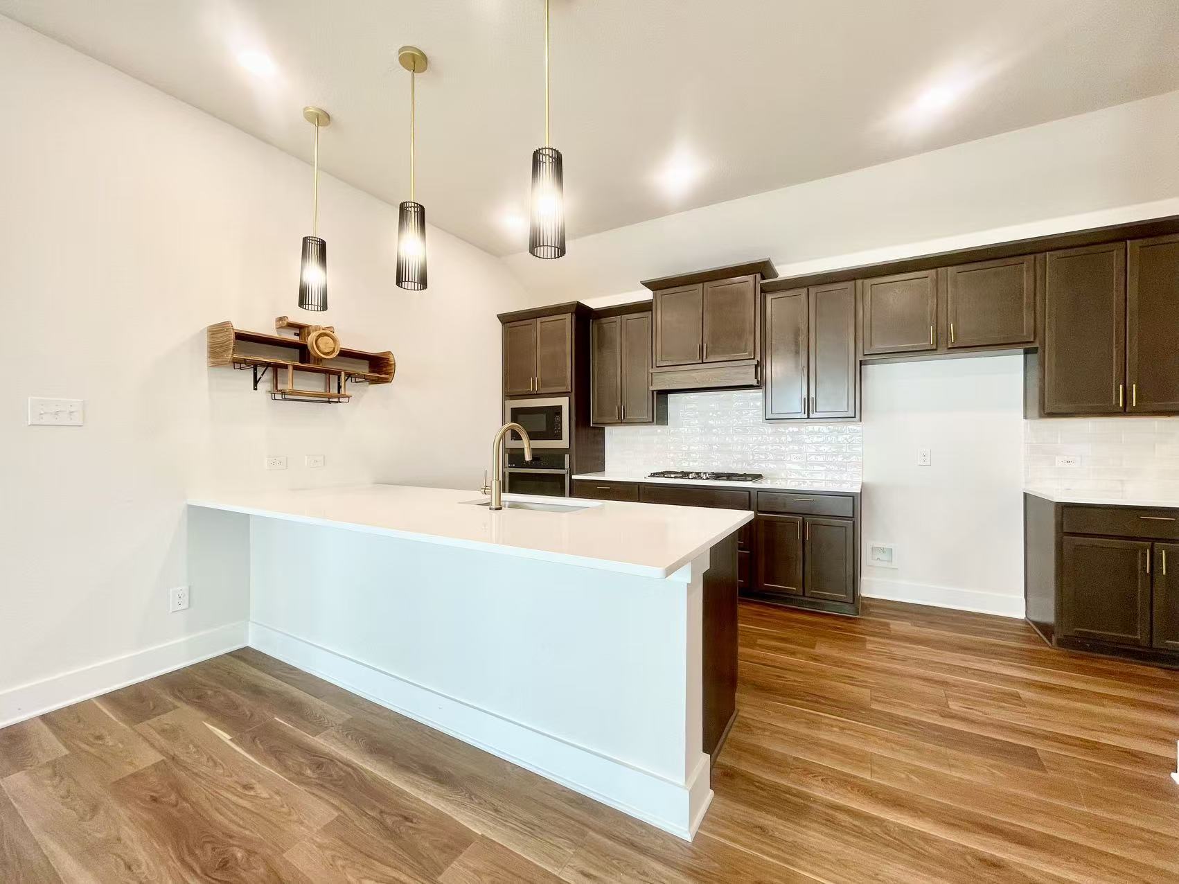 Building Photo - 3320 Eddington Dr