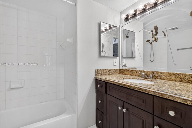 Building Photo - 7808 Sonoma Springs Cir