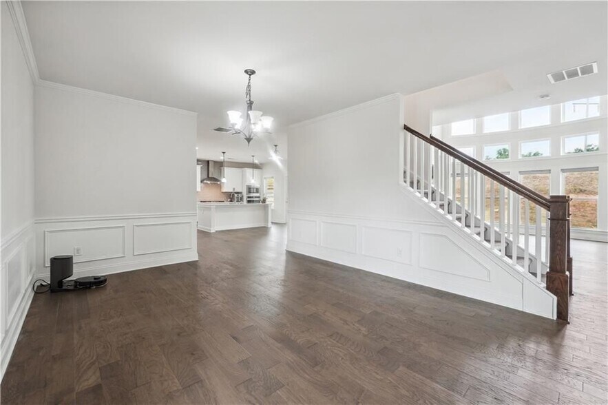 Building Photo - 4055 Starwood Dr