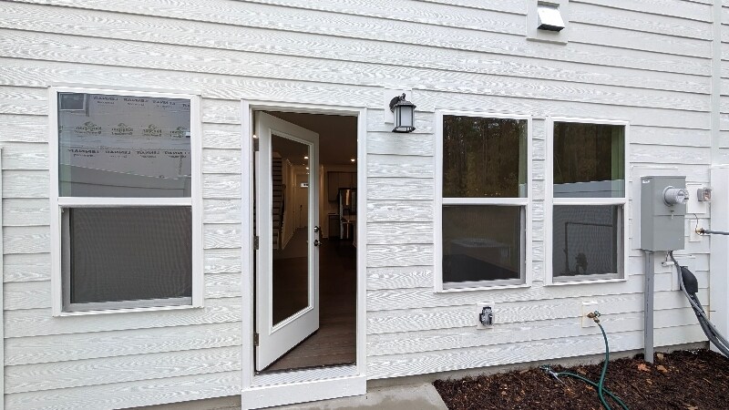 Building Photo - 3111 Vitner Dr