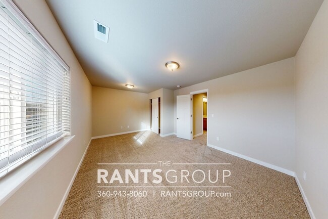 Building Photo - Steilacoom Ridge! Easy I5 Access!