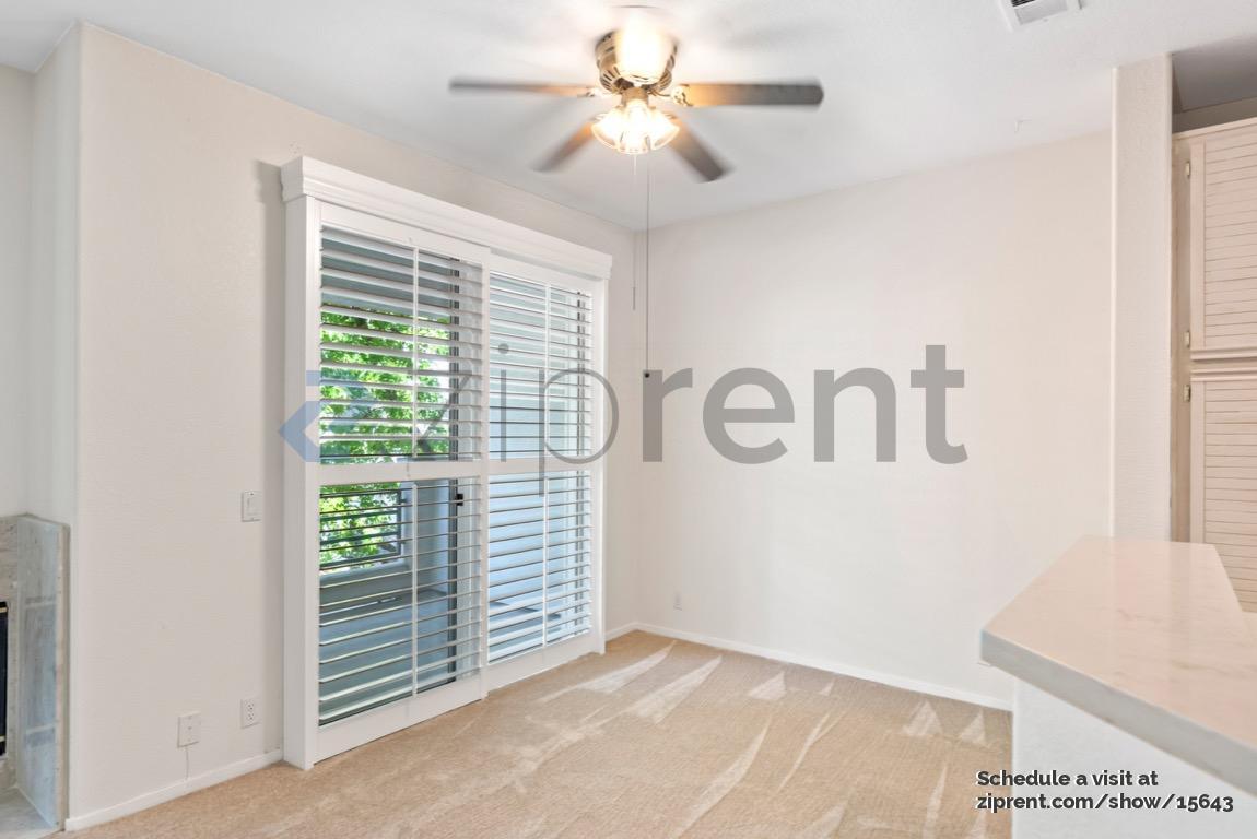 Building Photo - 425 Navaro Way