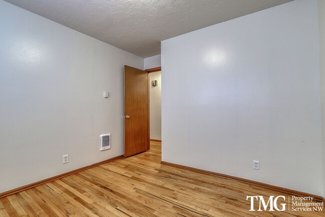 Building Photo - 1 BD Portland Living in the Heart of Richmond!