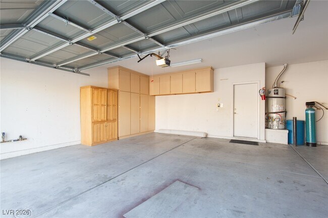 Building Photo - 7862 Midnight Ride St