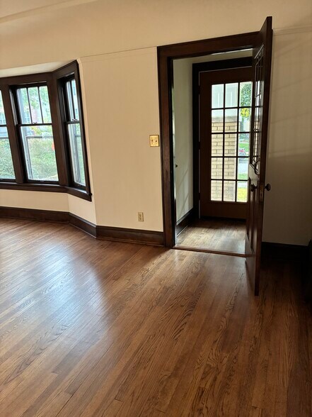 Building Photo - 4012 N Stowell Ave