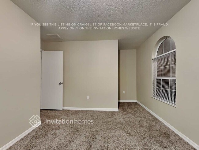 Building Photo - 5029 Gandross Ln