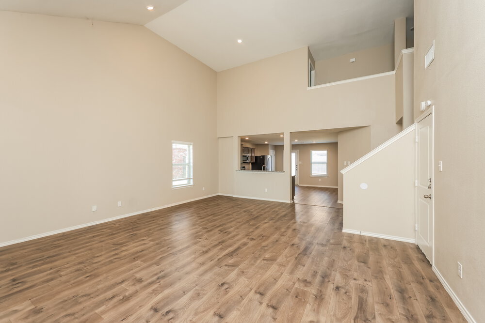 Building Photo - 2609 Hutchins Dr