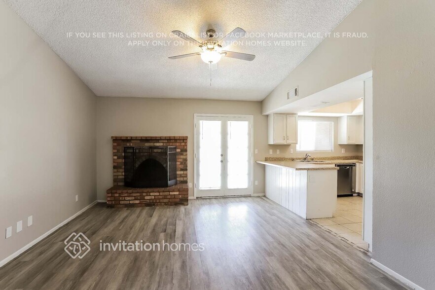 Building Photo - 5321 W Riviera Dr