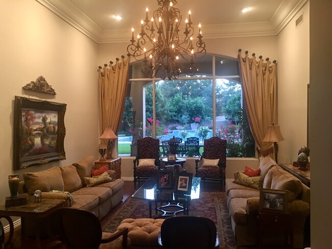 Building Photo - 1225 E Warner Rd