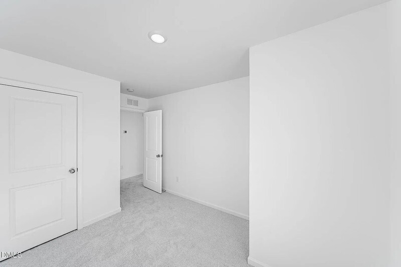 Building Photo - 716 Roy Adams Rd