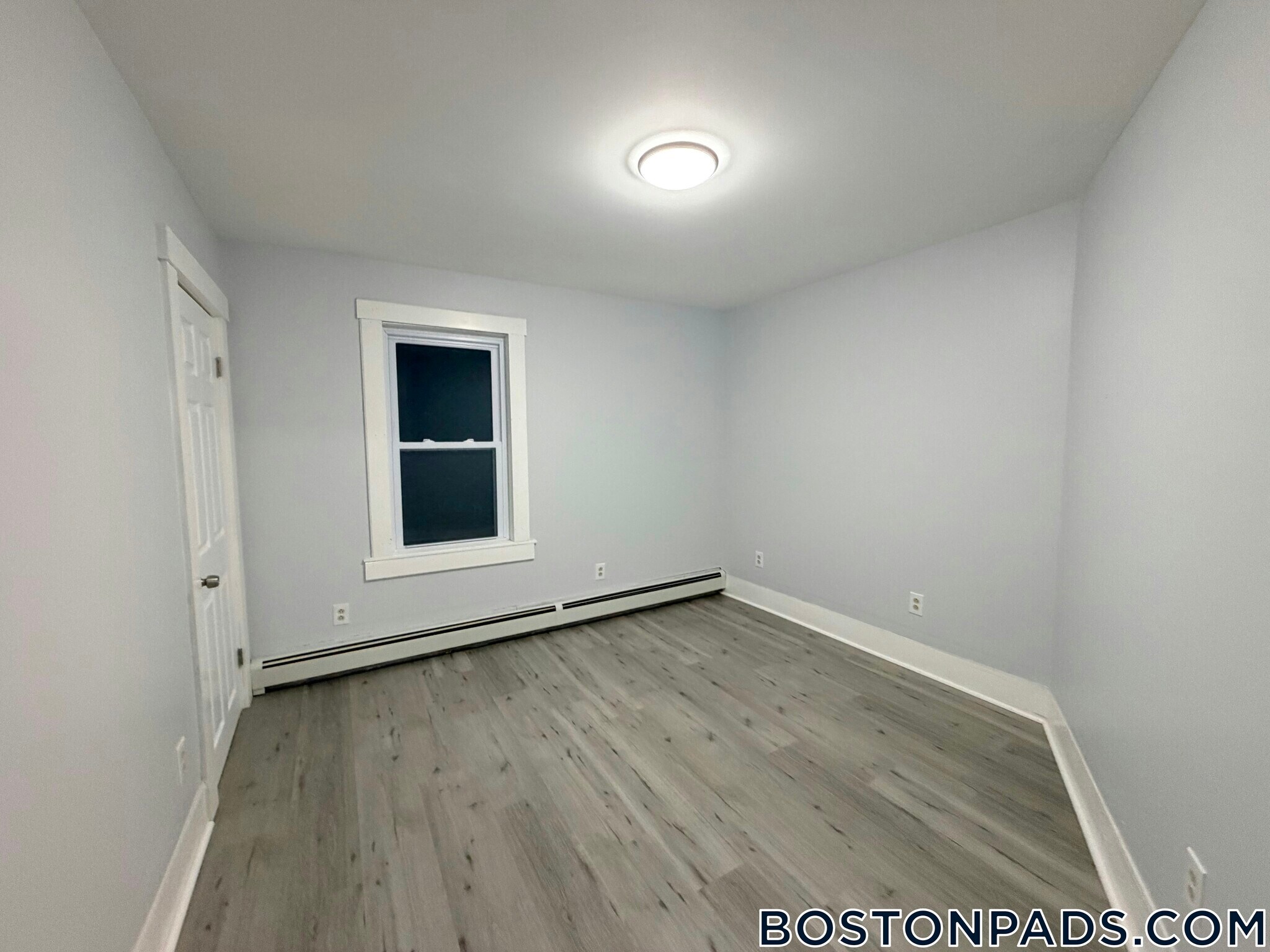 Building Photo - 32 Worcester St