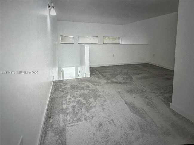 Building Photo - 3984 Crayrich Cir