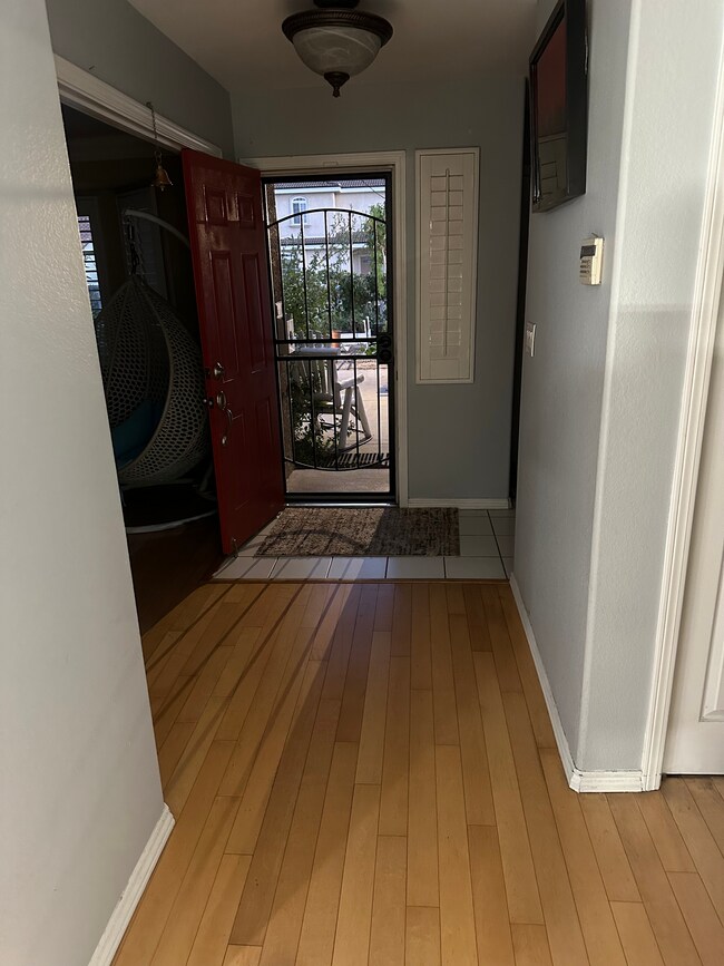 Building Photo - 9865 Rose St