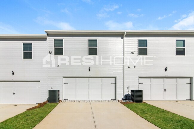Building Photo - 153 Alicia Wy