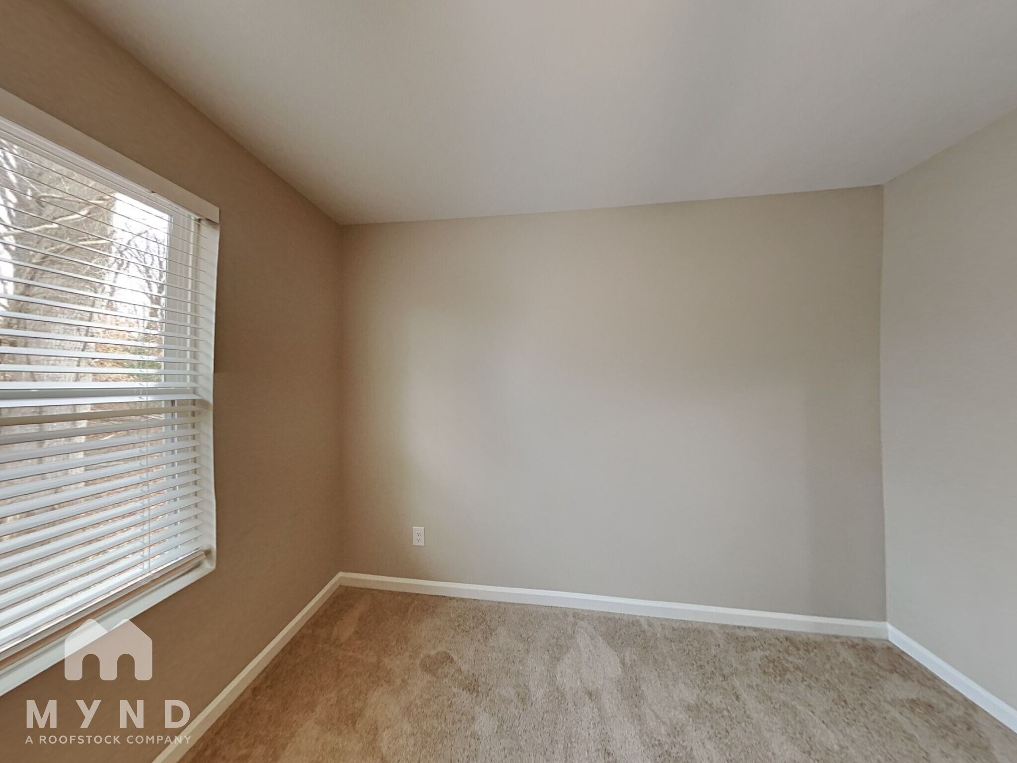 Building Photo - 1402 A Neely St