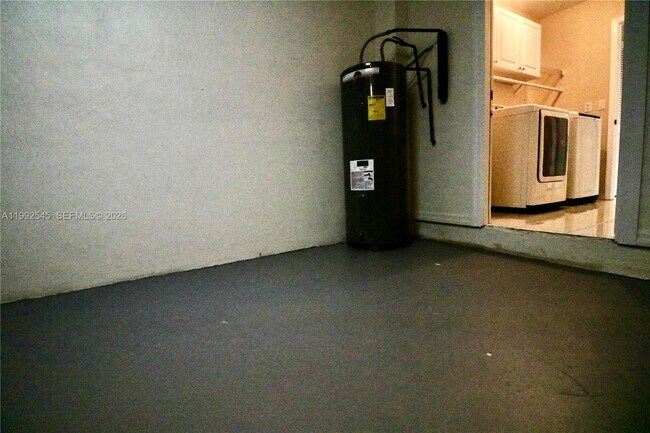 Building Photo - 2686 Palmer Pl