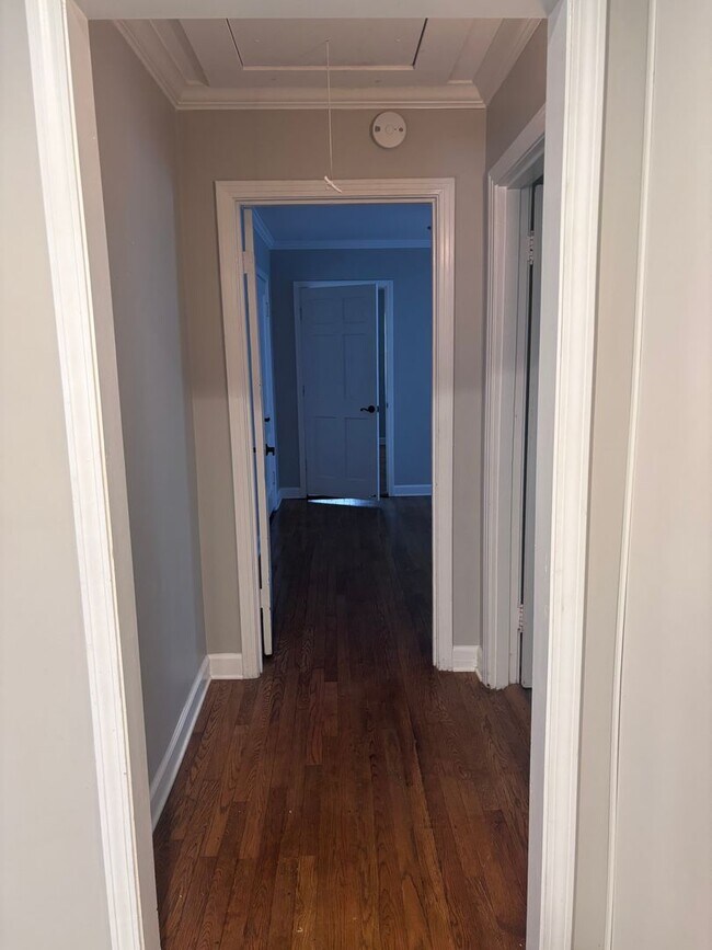 Building Photo - Charming 3-Bedroom Home in Memphis – Move-In Ready!