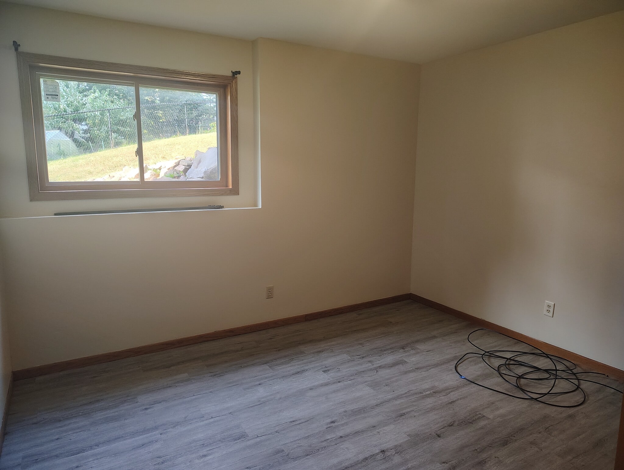Bedroom #3 - downstairs - 700 Iroquois Ct